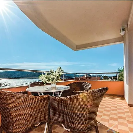 Apartment Hari Tisno