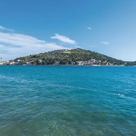 Apartment Hari Tisno