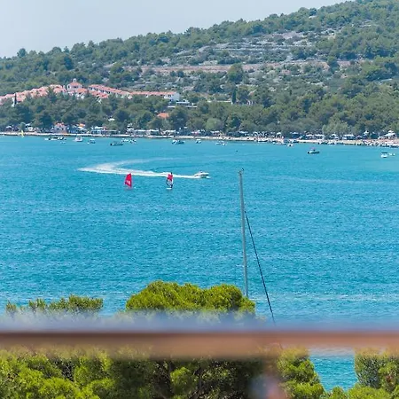 Hari Apartment Tisno