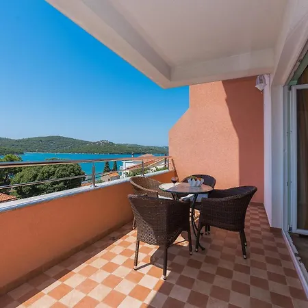 Appartement Hari *