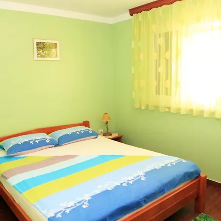 Appartement Hari *