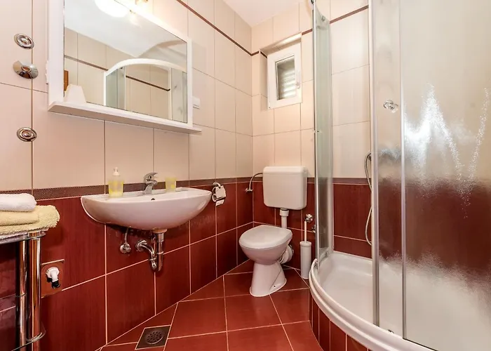 Hari شقة تيسنو